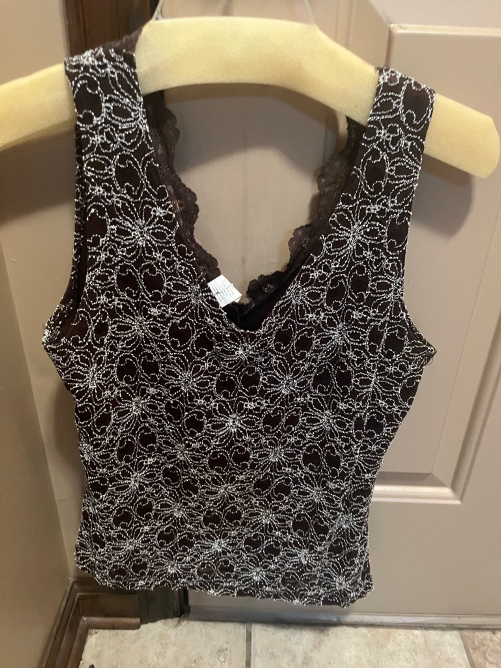 Studio Y Brown Lace-Trim Floral Camisole - Picture 2 of 3